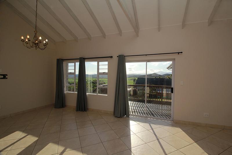 3 Bedroom Property for Sale in Fraaiuitsig Western Cape